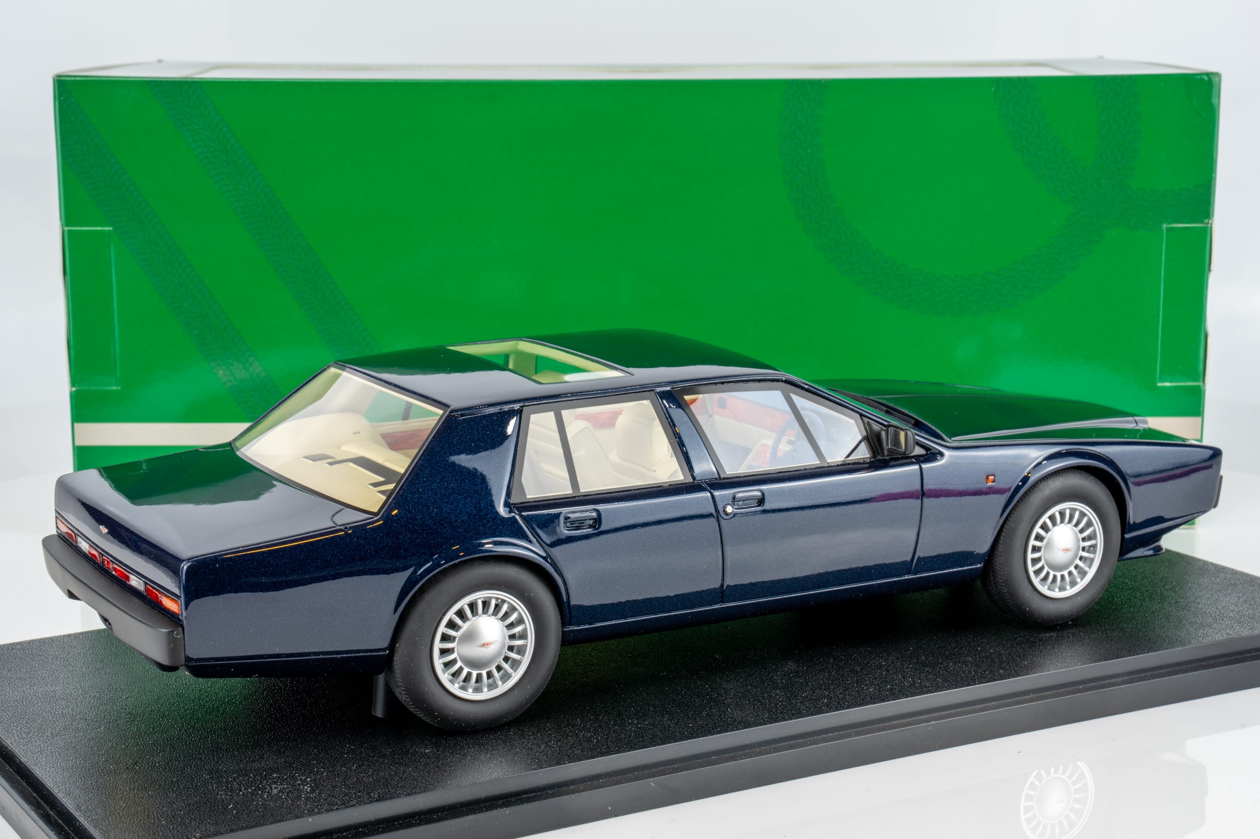 Cult Scale Models | 1:18 Scale Resin Models