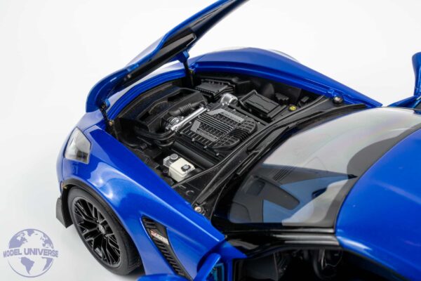 AUTOart 1:18 Chevrolet Corvette C7 Z06 Laguna Blue 2014 (71265) Composite Model 19 AUTOart - 1:18 Chevrolet Corvette C7 Z06 Laguna Blue 2014 - Composite Model