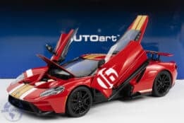 AUTOart - 1:18 Ford GT 2022 '64 Alan Mann Heritage Edition Red - Composite Model