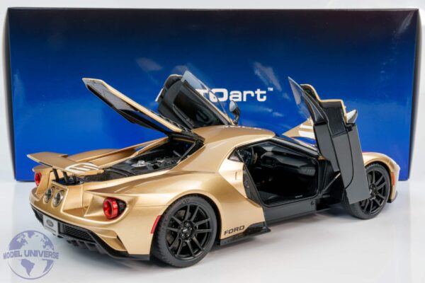 AUTOart - 1:18 Ford GT 2022 '64 Holman Moody Heritage Edition Gold - Composite Model 15 AUTOart - 1:18 Ford GT 2022 '64 Holman Moody Heritage Edition Gold - Composite Model