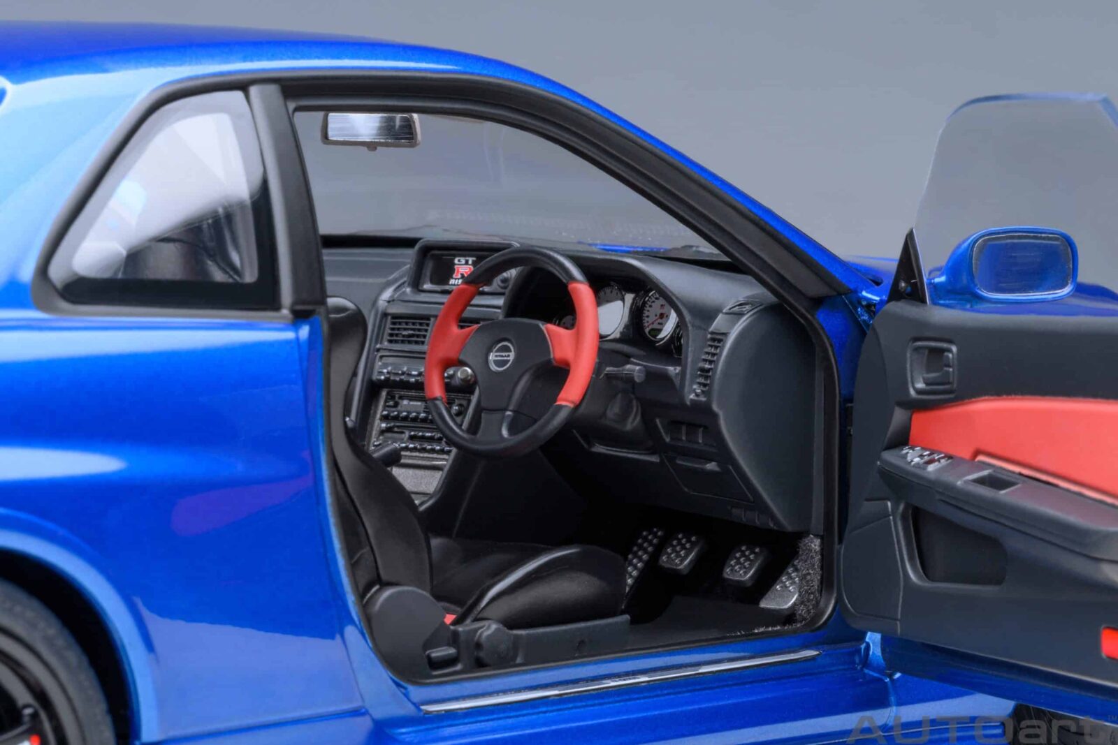 AUTOart - 1:18 Nissan Skyline GT-R (R34) Z-tune (Bayside Blue)