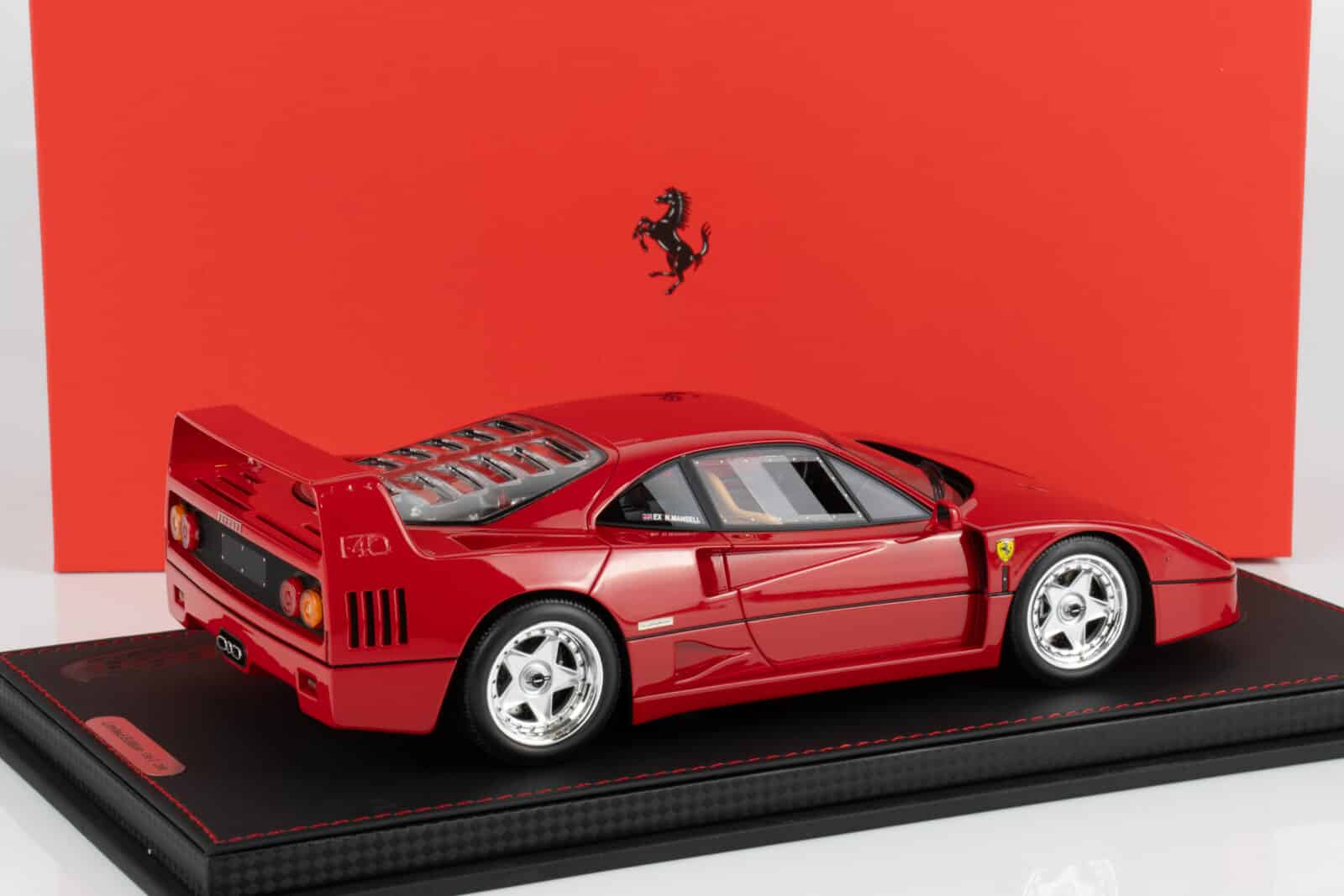 BBR 1:18 Ferrari F40 1987 Rosso Corsa Ex Nigel Mansell (P18168NM