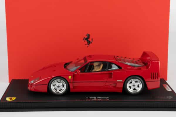 BBR 1:18 Ferrari F40 1987 Rosso Corsa Ex Nigel Mansell (P18168NM) Limited Edition Resin Model (With Showcase) 17 BBR 1:18 Ferrari F40 1987 Rosso Corsa Ex Nigel Mansell (P18168NM) Limited Edition Resin Model (With Showcase)