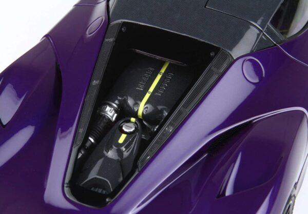 BBR - 1:18 Ferrari LaFerrari 2012 Violet Purple - Limited Edition Diecast Model with Showcase 12 BBR - 1:18 Ferrari LaFerrari 2012 Violet Purple - Limited Edition Diecast Model with Showcase