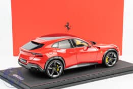 BBR - 1:18 Ferrari Purosangue Diecast Panoramic Roof Rosso Corsa (Luxury Pack) - Limited Edition Diecast Model