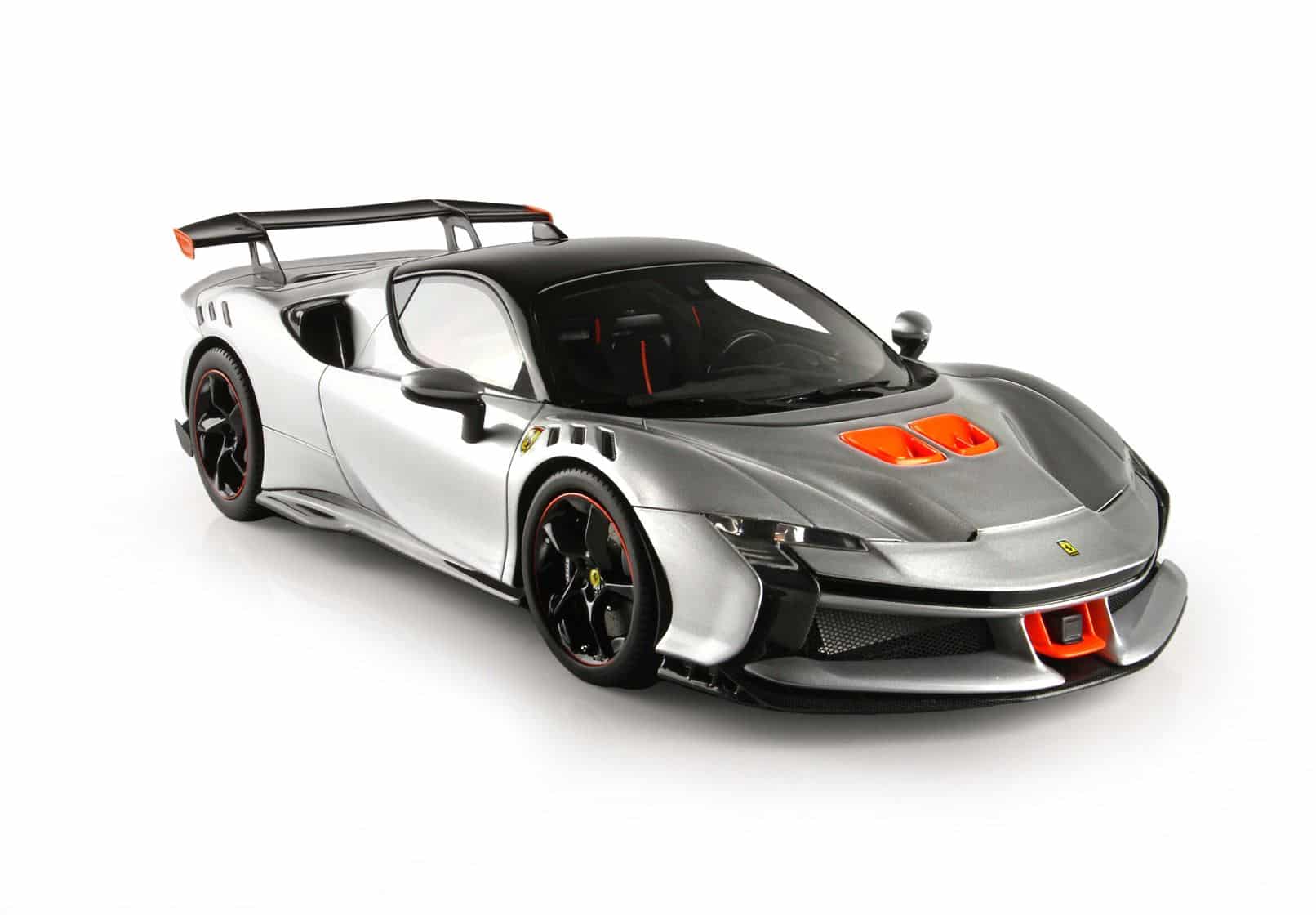 BBR - 1:18 Ferrari SF90 XX Stradale Bianco Artico and Flash Orange - Limited Edition Resin Model 3 BBR P18237A Ferrari SF90XX Bianco 8.JPG
