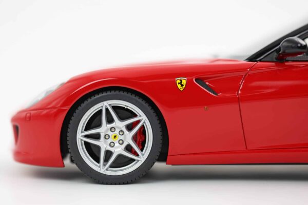 BBR - 1:18 Ferrari 599 GTB Fiorano 2006 Manual Rosso Corsa, Black Interior (Made in Italy) - Limited Edition Resin Model 18 BBR - 1:18 Ferrari 599 GTB Fiorano 2006 Manual Rosso Corsa, Black Interior (Made in Italy) - Limited Edition Resin Model