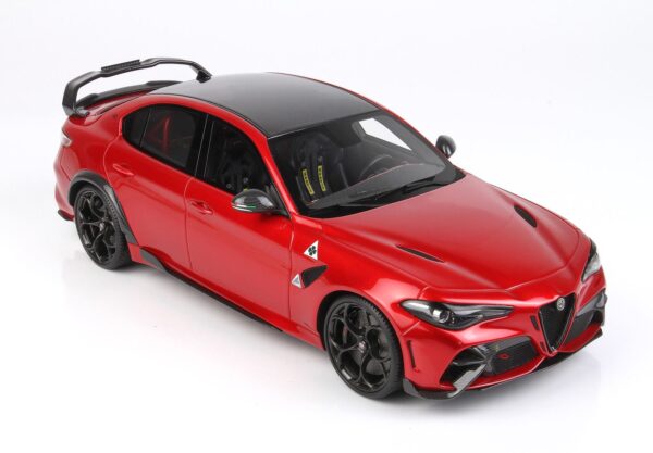 BBR BBRC1852-21B Alfa Romeo Guila GTAM Rosso GTA 2020 Resin Model 1:18