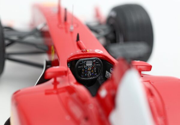 BBR - 1:18 Ferrari F2002 Rubens Barrichello French GP 2002 - Resin Model 9 BBR - 1:18 Ferrari F2002 Rubens Barrichello French GP 2002 - Resin Model