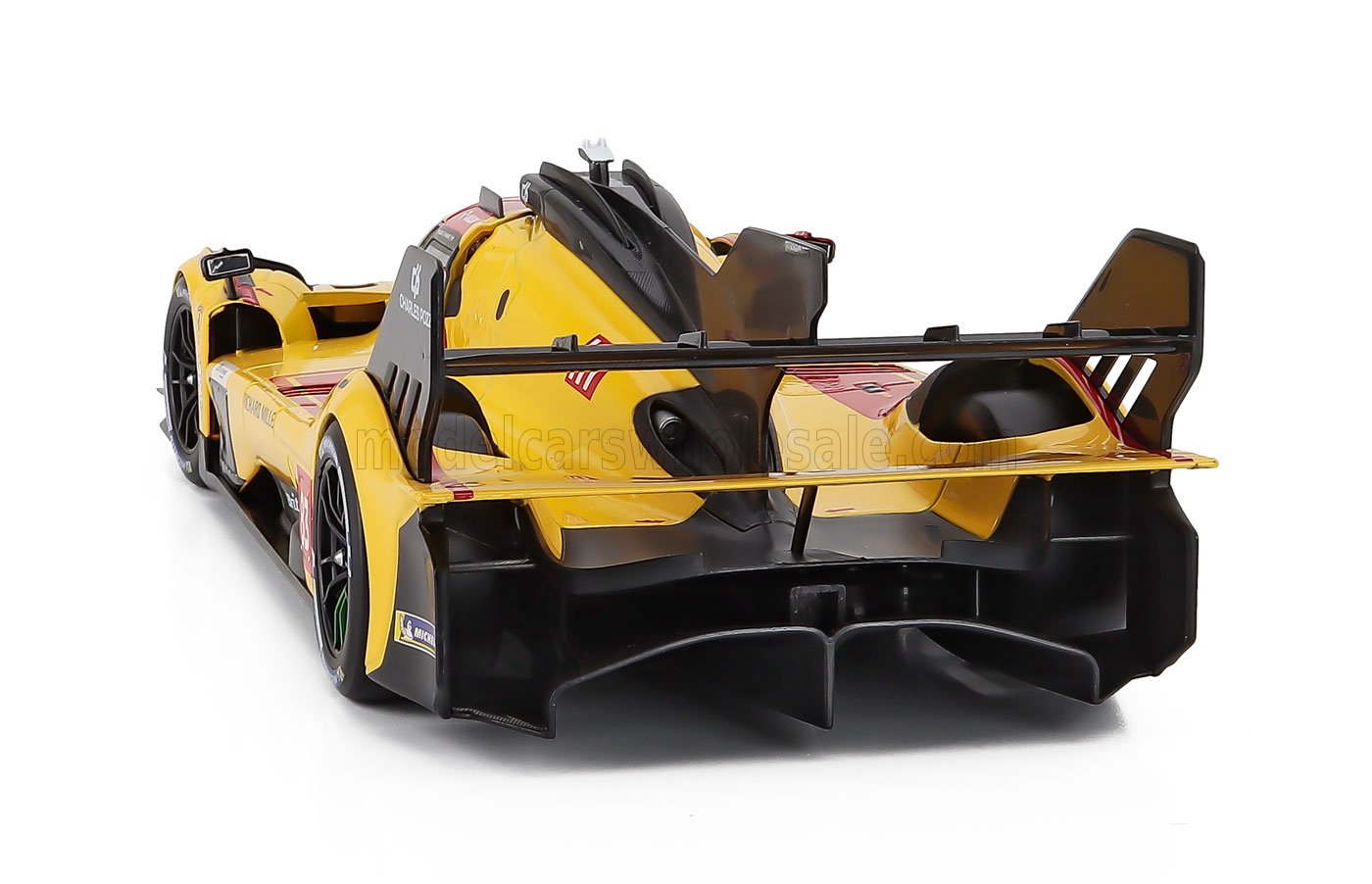 Bburago 1:18 Ferrari 499P No.83 Winner 24h Le Mans 2025 - R.Kubica, P.Hanson, Y.Ye (18-16308) Diecast Model 5 Bburago 1:18 Ferrari 499P No.83 Winner 24h Le Mans 2025 - R.Kubica, P.Hanson, Y.Ye - Diecast Model