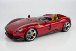 Bburago - 1:18 Ferrari Monza SP1 Red Signature Edition
