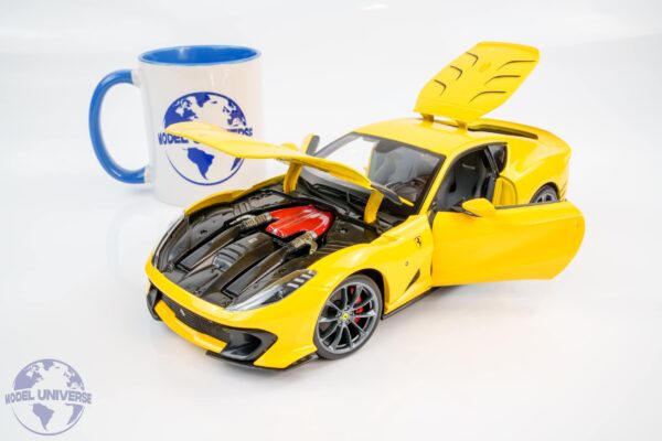 Bburago - 1:18 Ferrari 812 Competizione Modena Yellow 2021 - Diecast Model 17 Bburago - 1:18 Ferrari 812 Competizione Modena Yellow 2021 - Diecast Model