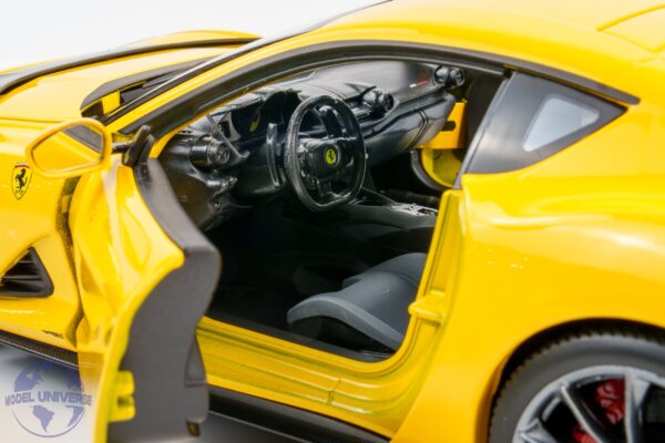 Bburago - 1:18 Ferrari 812 Competizione Modena Yellow 2021 - Diecast Model 19 Bburago - 1:18 Ferrari 812 Competizione Modena Yellow 2021 - Diecast Model