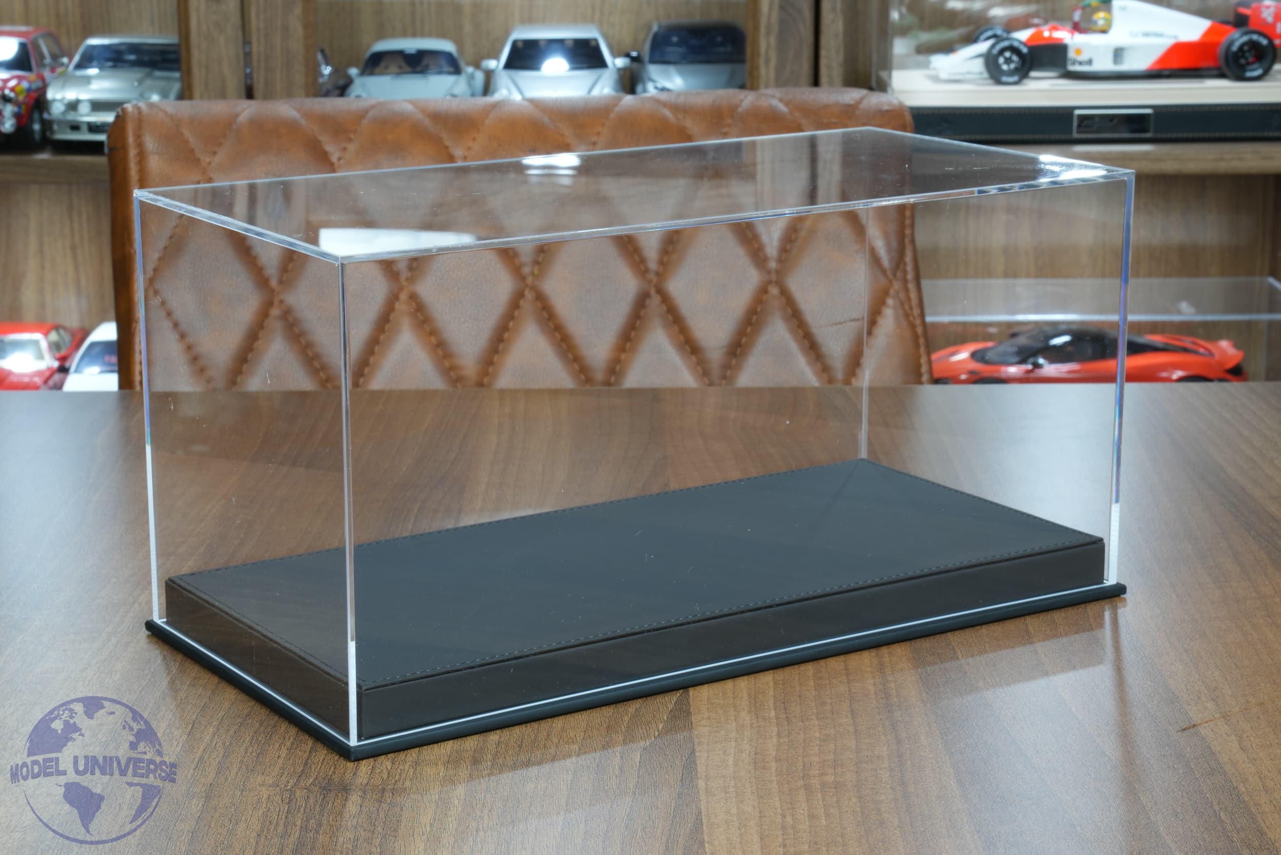 Premium 1:18 Scale Display Case with Black Leather Base