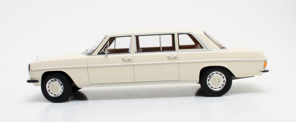 Cult Scale CML004-2 Mercedes V114 Lang 1970 White Resin Model Car 1:18 scale
