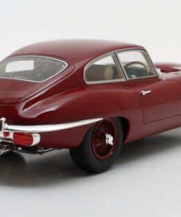 Cult Scale CML046-3 1:18 jaguar e type series ii red limited edition model car