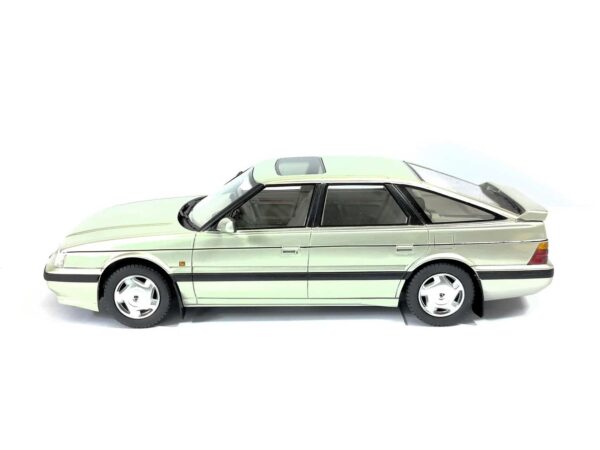 Cult Scale - 1:18 Rover 827 Vitesse Pulsar Silver 1988-1989 - Limited Edition Resin Model 14 Cult Scale - 1:18 Rover 827 Vitesse Pulsar Silver 1988-1989 - Limited Edition Resin Model