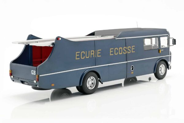 CMR 1:18 Commer TS3 Ecurie Ecosse Transporter 1959 - Diecast Model 17 CMR 1:18 Commer TS3 Ecurie Ecosse Transporter 1959 - Diecast Model