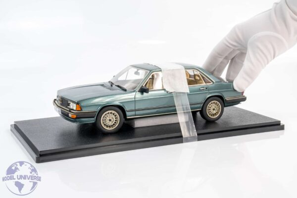 Cult Scale - 1:18 Audi 200 5T Type 43 Blue Metallic 1980-1982 - Limited Edition Resin Model 7 Cult Scale - 1:18 Audi 200 5T Type 43 Blue Metallic 1980-1982 - Limited Edition Resin Model
