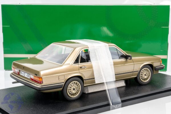 Cult Scale - 1:18 Audi 200 5T Type 43 Gold Metallic 1980-1982 - Limited Edition Resin Model 5 Cult Scale - 1:18 Audi 200 5T Type 43 Gold Metallic 1980-1982 - Limited Edition Resin Model