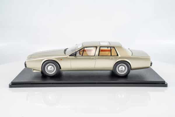 Cult Scale - 1:18 Aston Martin Lagonda Series IV Coniston Sand 1988-90 - Limited Edition Resin Model 13 Cult Scale - 1:18 Aston Martin Lagonda Series IV Coniston Sand 1988-90 - Limited Edition Resin Model