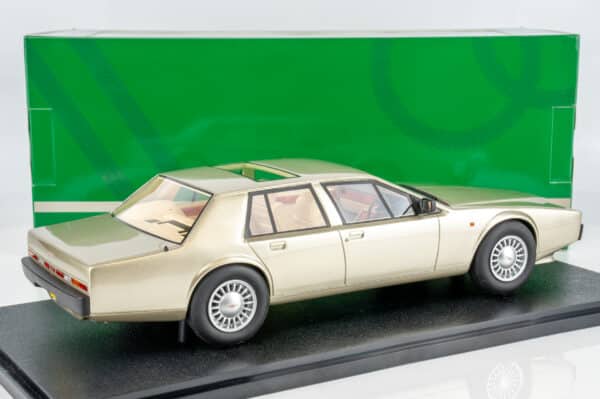 Alternative view of Cult Scale - 1:18 Aston Martin Lagonda Series IV Coniston Sand 1988-90 - Limited Edition Resin Model