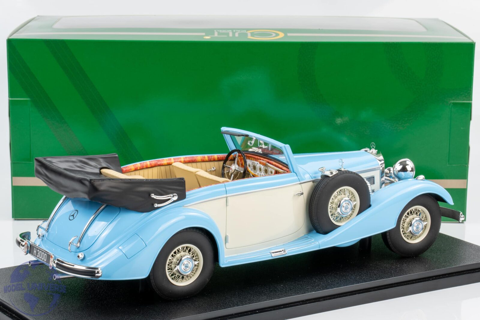 104-052 Cult 1/18 メルセデスベンツ 540 Cabriolet 104-052 Cult 1/18 メルセデスベンツ 540 Cabriolet Cult Scale Models