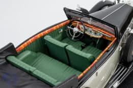 Cult Scale - 1:18 Mercedes-Benz 540K Cabriolet B (1936-38) Black / Silver - Limited Edition Resin Model