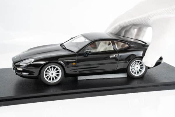 Cult Scale - 1:18 Aston Martin DB7 Coupe Bowland Black 1993-99 - Limited Edition Resin Model 8 Cult Scale - 1:18 Aston Martin DB7 Coupe Bowland Black 1993-99 - Limited Edition Resin Model