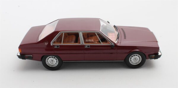 Cult Scale 1:18 Maserati Quattroporte III Red 1979-1985 (CML159-2) Limited Edition Resin Model 13 Cult Scale 1:18 Maserati Quattroporte III Red 1979-1985 (CML159-2) Limited Edition Resin Model