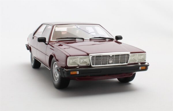 Cult Scale 1:18 Maserati Quattroporte III Red 1979-1985 (CML159-2) Limited Edition Resin Model 14 Cult Scale 1:18 Maserati Quattroporte III Red 1979-1985 (CML159-2) Limited Edition Resin Model