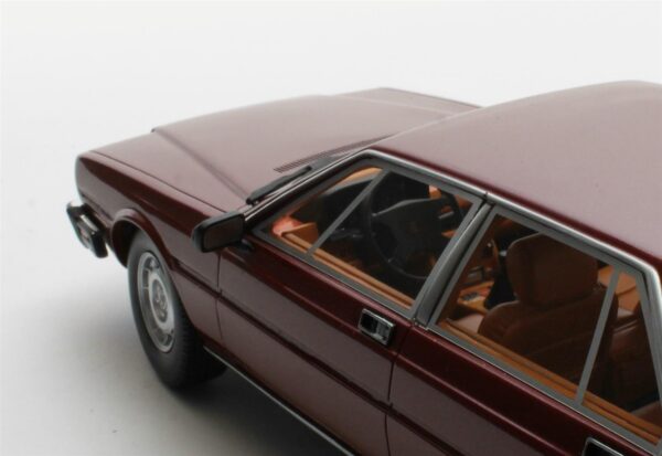 Cult Scale 1:18 Maserati Quattroporte III Red 1979-1985 (CML159-2) Limited Edition Resin Model 19 Cult Scale 1:18 Maserati Quattroporte III Red 1979-1985 (CML159-2) Limited Edition Resin Model