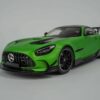 Minichamps - 1:18 Mercedes-AMG GT Preto Série 2020 Verde Metalizado Mate