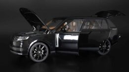 LCD 1:18 Range Rover SV Serenity 2022 Black Diecast Model