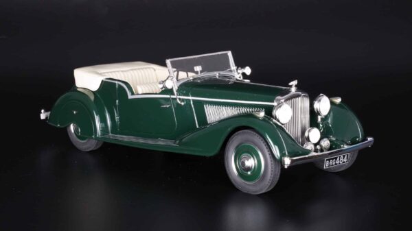 Cult Scale 1:18 Bentley 4.5L Vanden Plas Tourer Green 1938 9 Cult Scale 1:18 Bentley 4.5L Vanden Plas Tourer Green 1938
