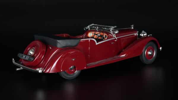 Cult Scale 1:18 Bentley 4.5L Vanden Plas Tourer Red 1938