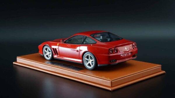 Top Marques - 1:18 Ferrari 550 Maranello Red w/Black Interior Resin Model Car 15 Top Marques - 1:18 Ferrari 550 Maranello Red w/Black Interior