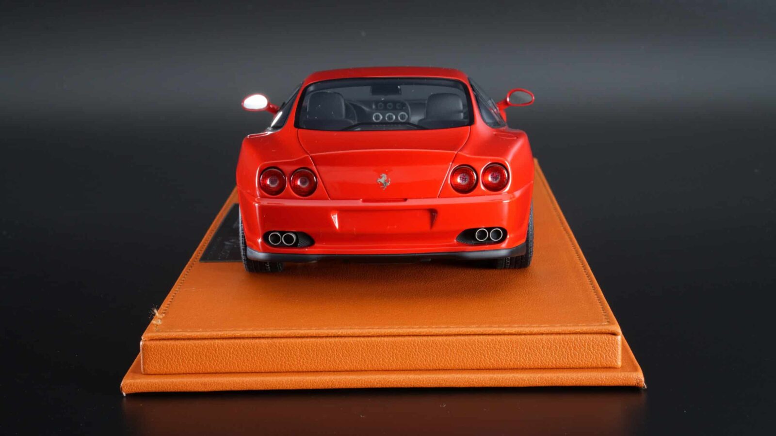 Top Marques - 1:18 Ferrari 550 Maranello Red w/Black Interior