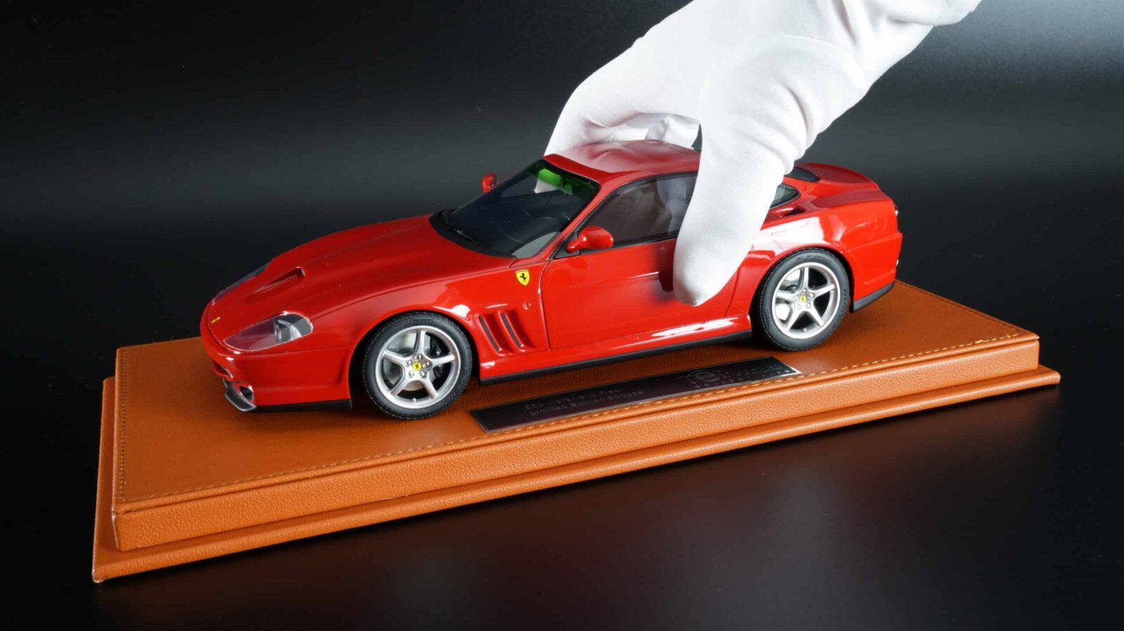 TOPMARQUES 1/18 550 マラネロ レッド TOP121A 京商 TOPMARQUES 1