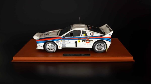 Top Marques 1:12 Lancia Rally 037 #1 Winner Rally Monte Carlo 1983 Röhrl, Geistdörfer Resin Model