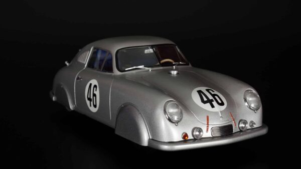 Werk83 - 1:18 Porsche 356 SL #46 1951 24h Le Mans Class Winner A.Veuillet, E.Mouche 21 Werk83 - 1:18 Porsche 356 SL #46 1951 24h Le Mans Class Winner A.Veuillet, E.Mouche