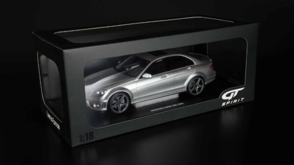 GT Spirit - 1:18 Mercedes-Benz C63 AMG Sedan Silver - Limited Edition Resin Model 23 GT Spirit - 1:18 Mercedes-Benz C63 AMG Sedan Silver (GT462)