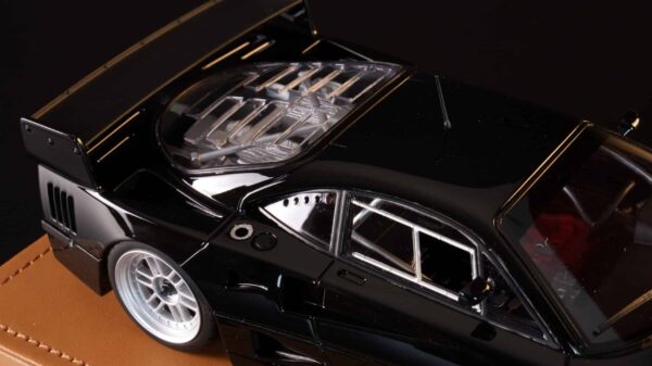 Tecnomodel - 1:18 Ferrari F40 LM Gloss Black Version with Enkei Silver Rims 19 Tecnomodel - 1:18 Ferrari F40 LM Gloss Black Version with Enkei Silver Rims