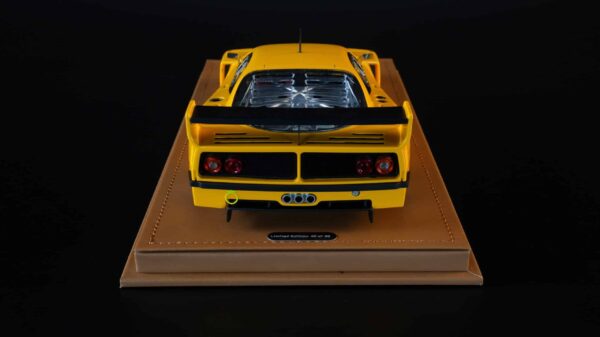 Tecnomodel - 1:18 Ferrari F40 LM 1996 Press Version Modena Yellow with 5 Spoke Silver Rims 19 DSC02305