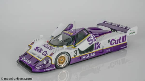 1:18 Jaguar XJR-12 #3 Winner 24h Le Mans 1990 (CMR202) - Diecast Model - CMR