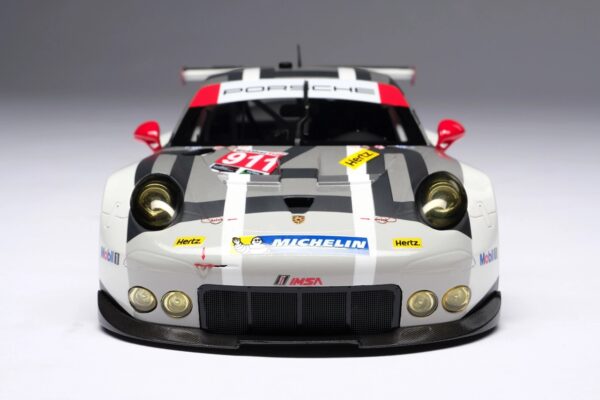 Amalgam - 1:18 Porsche 911 RSR (2016)