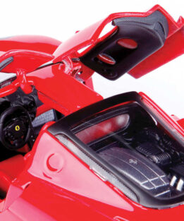 Maisto M39964 Ferrari Enzo Model Kit 1:24 Scale