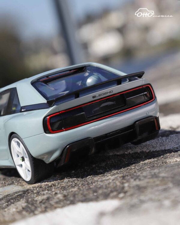 Elegand EL1 Celeste 2021 - 1:18 Scale Limited Edition Resin Model by Otto Mobile 27 Elegend EL1 4