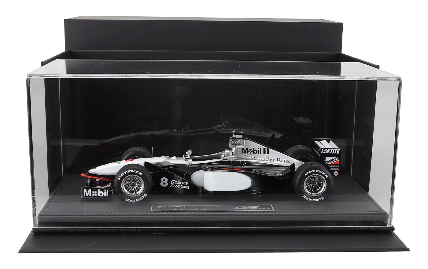 GP Replicas 1:18 McLaren Mercedes MP4/13 No.8 Mika Hakkinen World Champion Winner Japanese GP 1998 (GP182A) Limited Edition Resin Model 2 GP Replicas 1:18 McLaren Mercedes MP4/13 No.8 Mika Hakkinen World Champion Winner Japanese GP 1998 (GP182A) Limited Edition Resin Model - Image 2