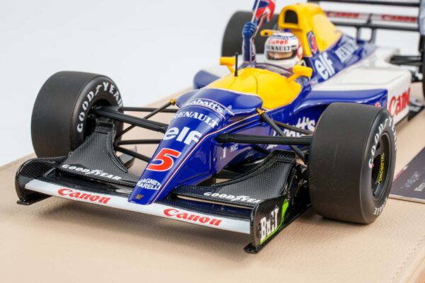 GP Replicas - 1:18 Williams Renault FW14B No.5 Nigel Mansell Winner British GP 1992 with Driver Figure and Flag - Limited Edition Resin Model 19 GP Replicas - 1:18 Williams Renault FW14B No.5 Nigel Mansell Winner British GP 1992 with Driver Figure and Flag - Limited Edition Resin Model